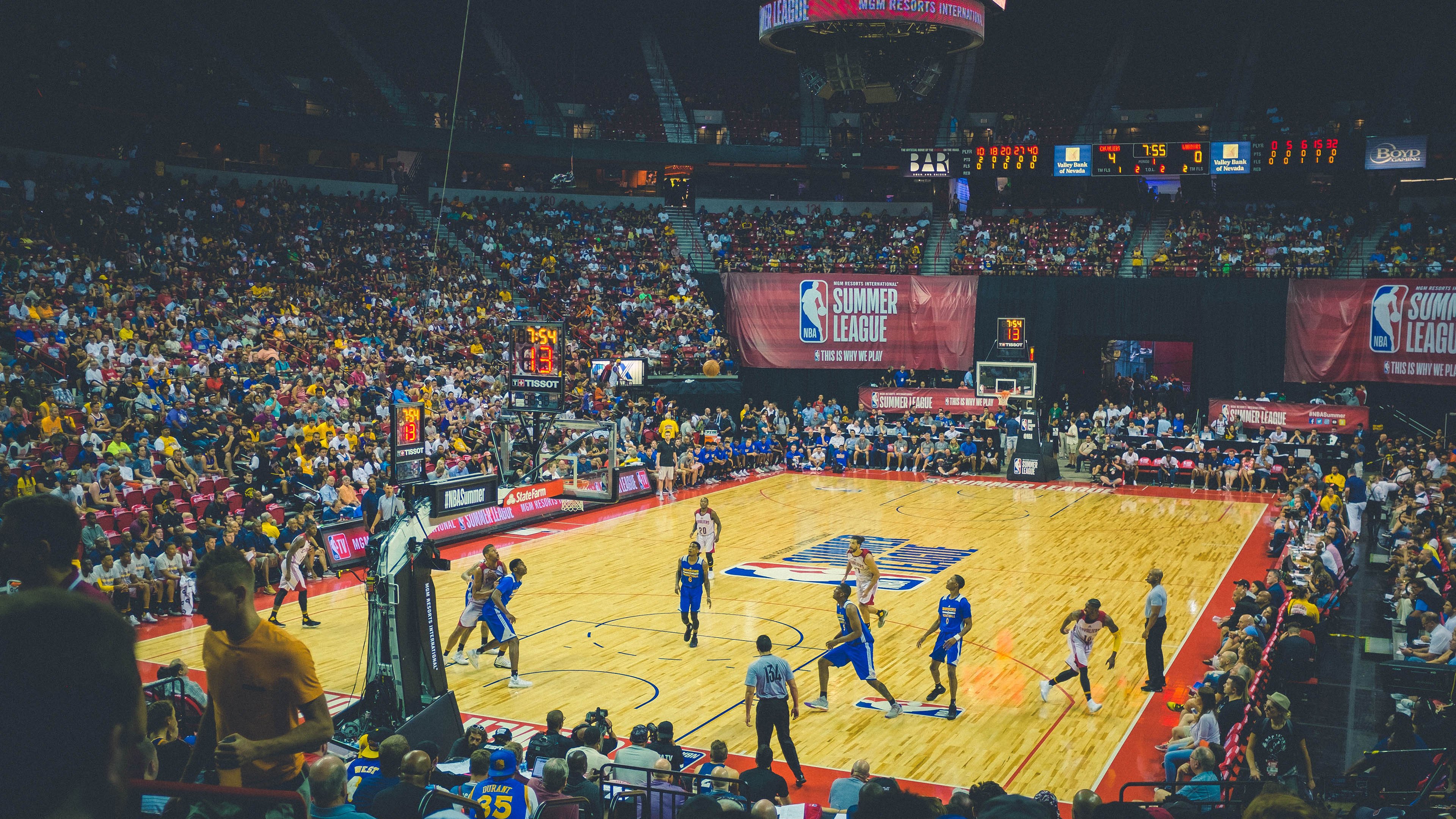 全国太极拳公开赛开打 中青年组表现惊艳