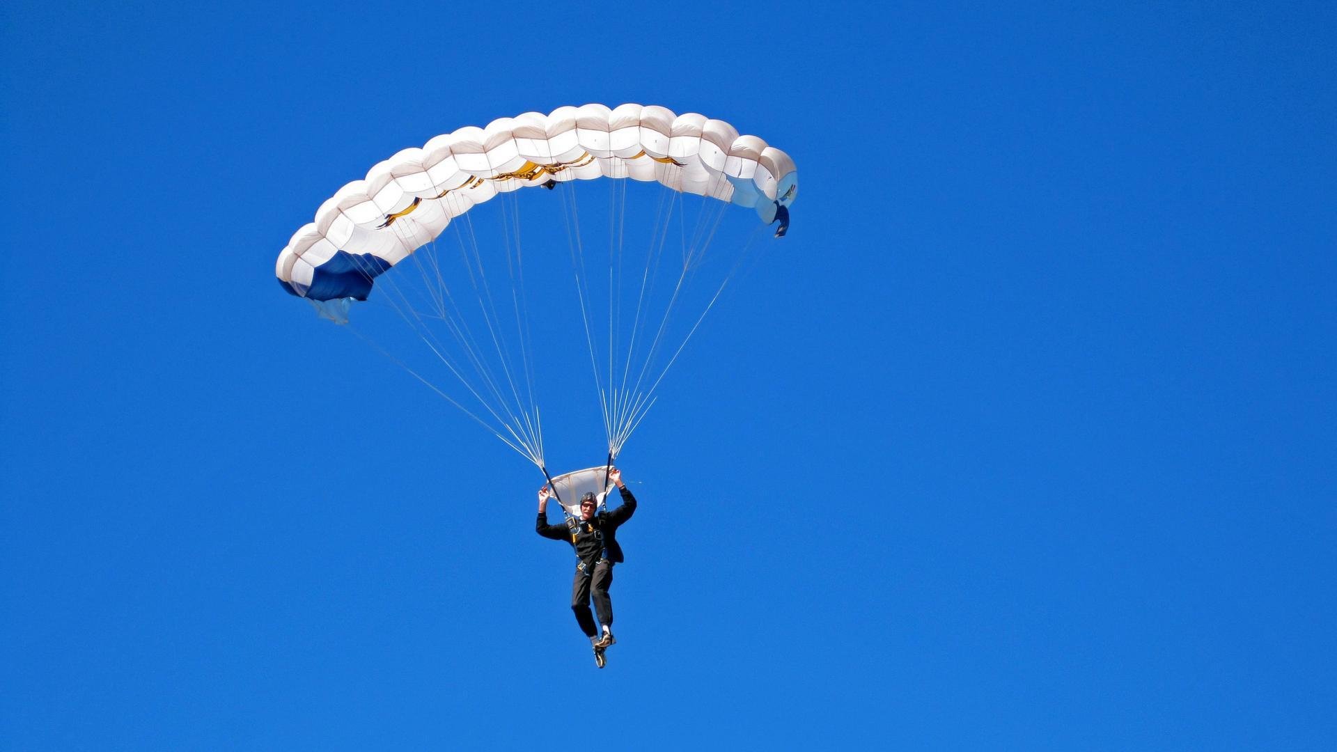 单板滑雪巡回赛 U型场地年度总冠军被中国小将收入囊中